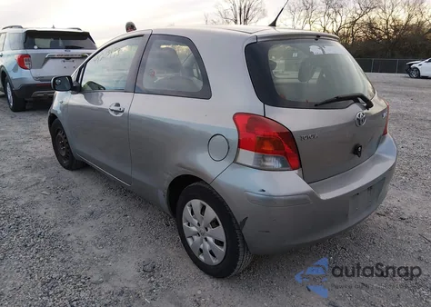 2010 Toyota Yaris z USA, uszkodzony, nr VIN JTDJT4K32A5306437